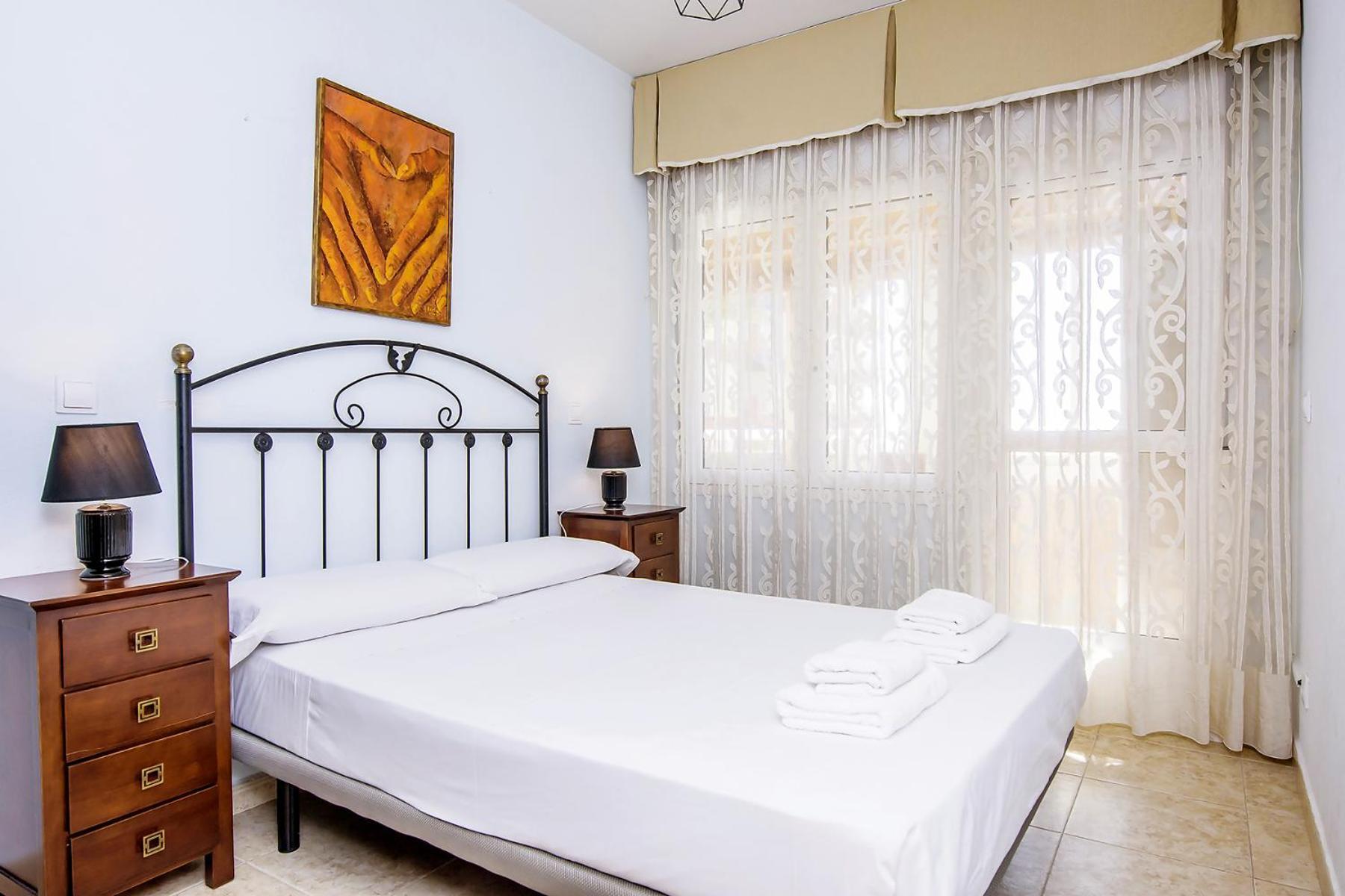 Aguilas Delicias Piscina Wifi Ac Parking Gratis 외부 사진